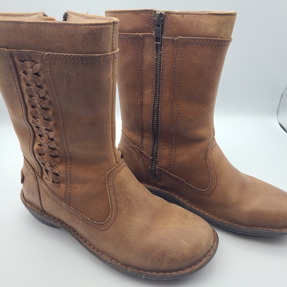 UGG Kaleen Boots in leather Chestnut